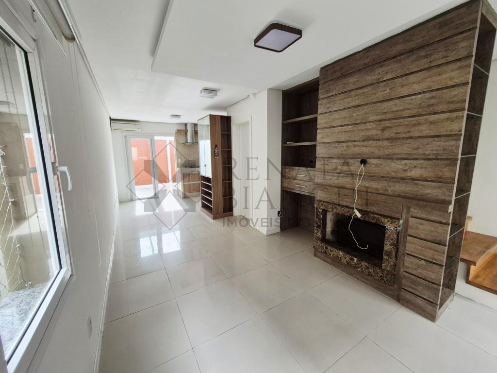 Casa Geminada 3 dormitórios