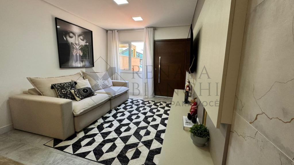 Casa Geminada 3 dormitórios