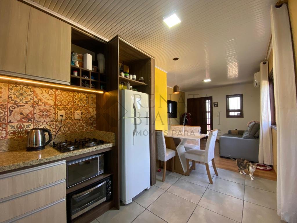 Casa Geminada 2 dormitórios