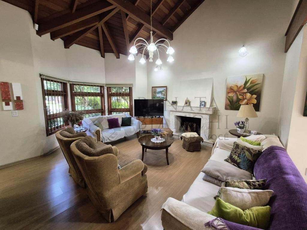 Residência 5 dormitórios